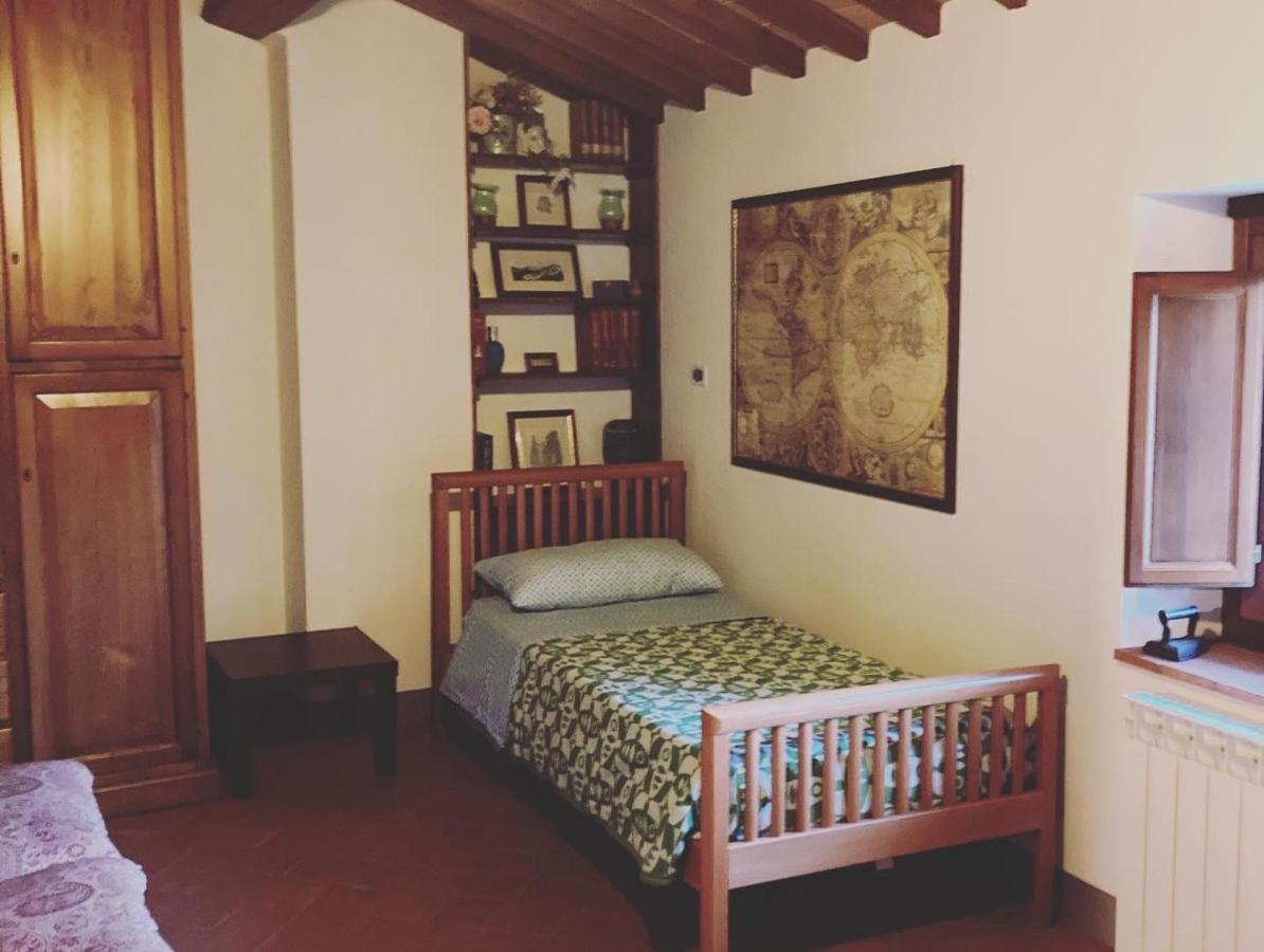 Castello Di Urbech Apartment Pratovecchio Luaran gambar
